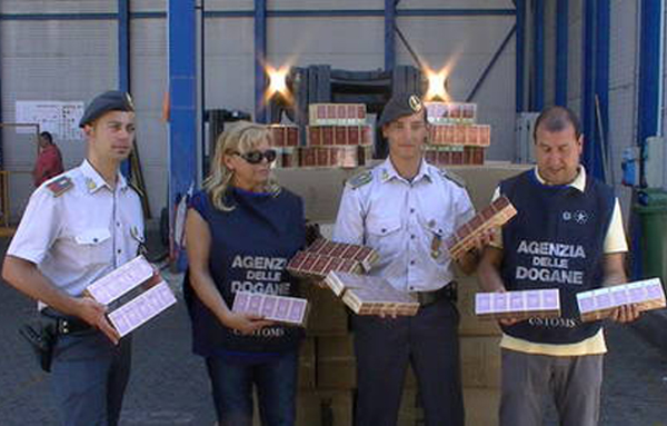 Calabria: Sequestrate 11.4 tonnellate sigarette contraffatte