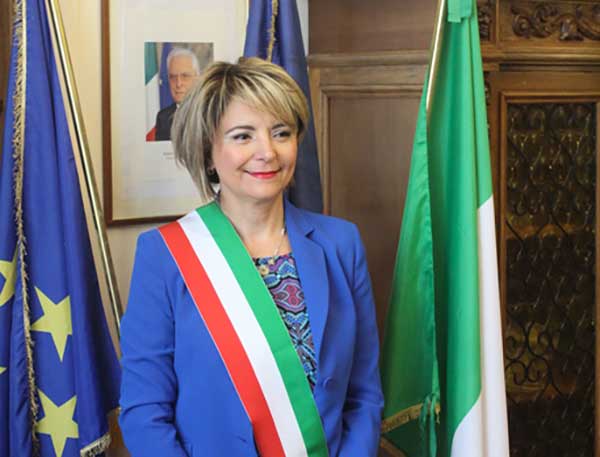 Covid, Sindaco Vibo: “C'è chi viola regole, irresponsabili”