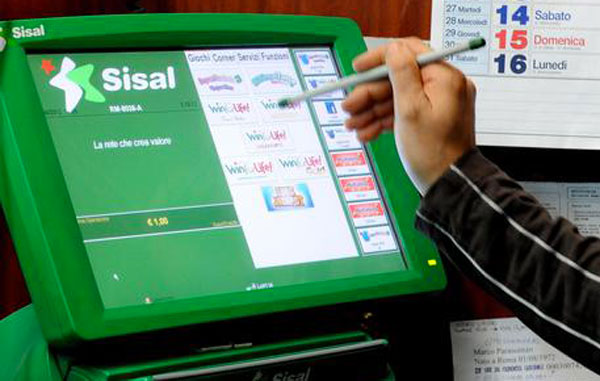 Con un euro ne vince 64 mila a Superenalotto a Bisignano 