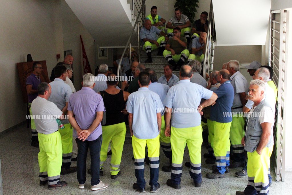 sit-in-multiservizi-comune-16-settembre.jpg