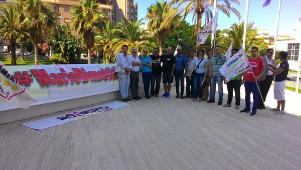 Sit-in M5S davanti sede consiglio regionale, #MarioDimettiti