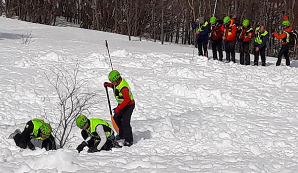 I tre giorni di formazione sulla neve per il soccorso alpino