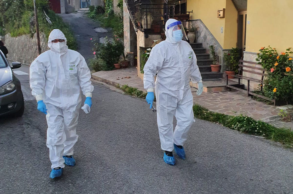 Covid, anziani positivi in difficoltà a Motta Santa Lucia, operazione congiunta di soccorso della Protezione civile Martirano Lombardo e San Mango