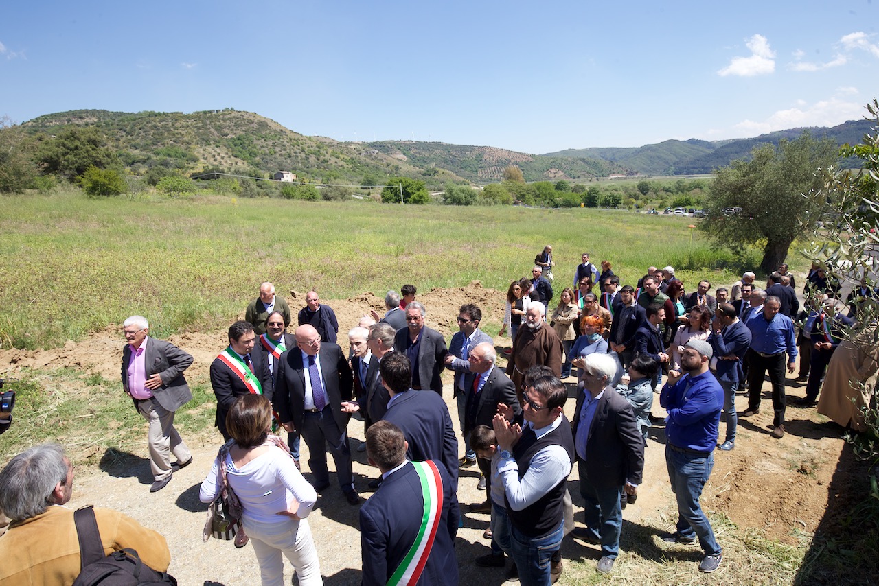 "Accoglienza e solidarietà", presentato ufficialmente il cimitero dei migranti a Tarsia