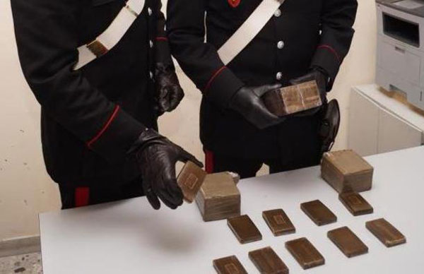 Operazione contro spaccio di droga: indagini tra Basilicata, Calabria e Puglia, 44 avvisi garanzia