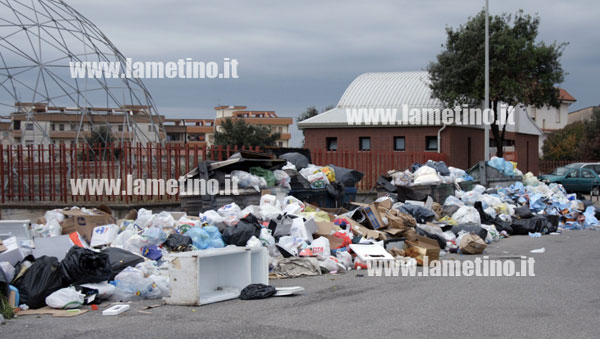 Lamezia: Rifiuti, Comune monitora situazione e predispone ordinanza