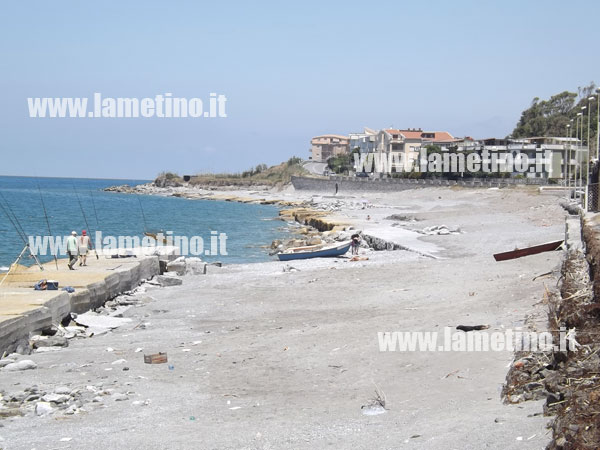 spiaggia-falerna-est-giugno-2013.jpg