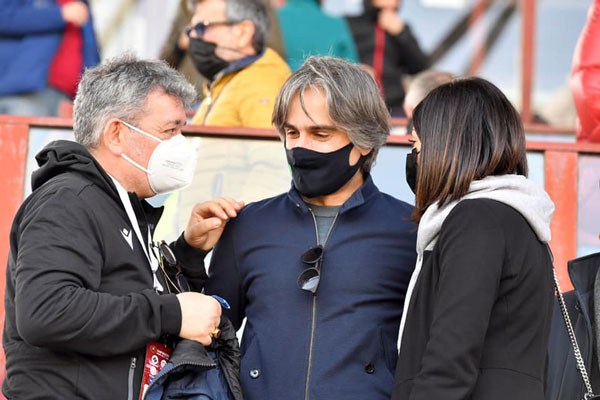 Spirlì allo stadio di Reggio con Falcomatà, ancora polemiche social in Calabria