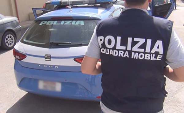 Tentata estorsione a titolari studio ingegneria, due arresti a Catanzaro