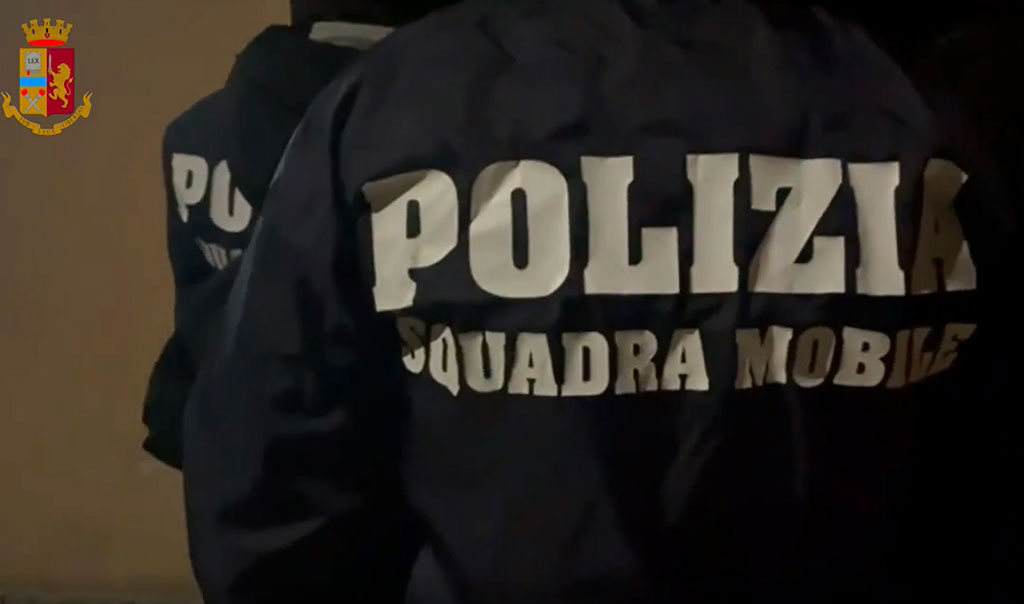 Per non pagare risarcimento, spedisce teste di capretto: arrestato imprenditore lametino