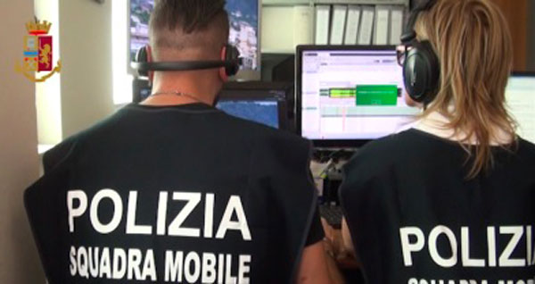 Operazione "Lucciole e lanterne" su giro prostituzione a Catanzaro, chiesto rinvio giudizio per 4