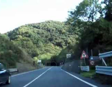 Calabria: Provvisoriamente chiusa per incidente SS 283 nei pressi di Spezzano