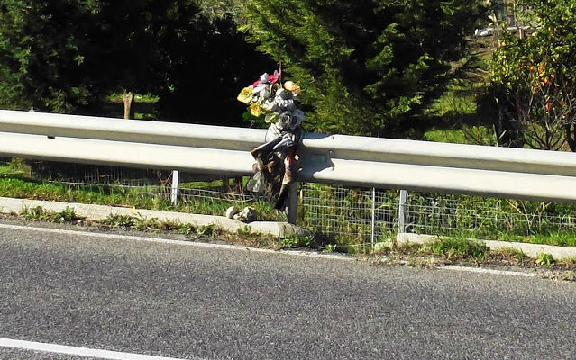 Una fiaccolata a Cropani per tutte le vittime della S.S.106