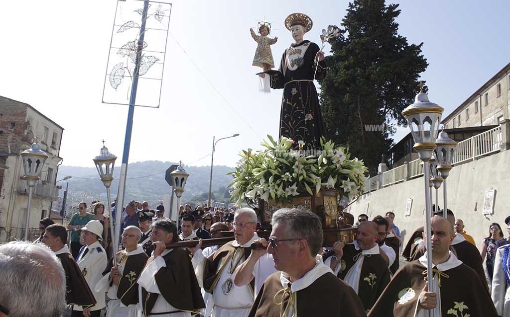 st-antono2-140619.jpg
