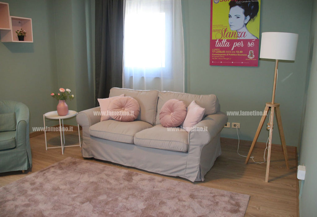 stanza-per-se-lameziapolizia-252c-4ba5-91b4-c1744e490dc9_f9c61.jpg