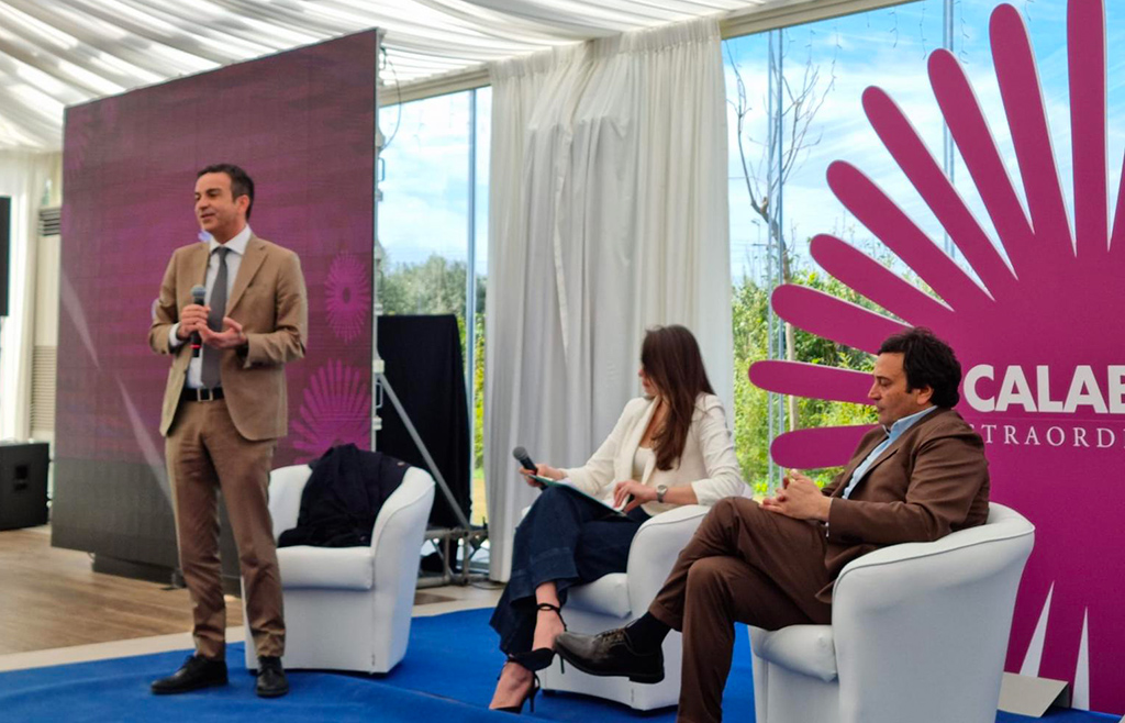 Stati generali del Turismo a Falerna, Occhiuto "Calabria pronta a salto di qualità ma con il contributo di tutti"
