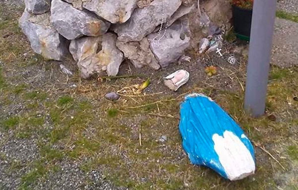 Distrutta statua della Madonnina su lungomare di Gizzeria
