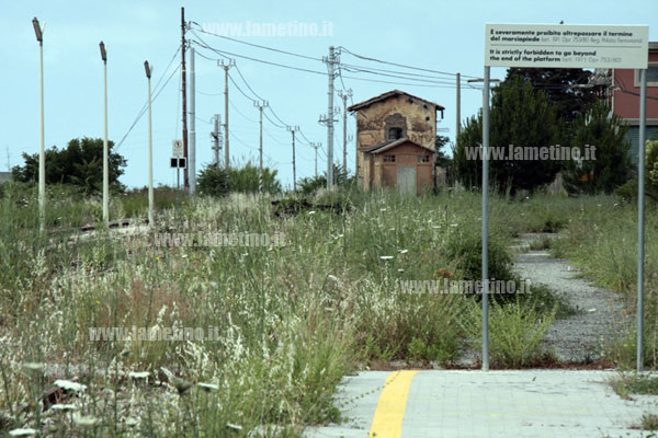 Lamezia: Ancora degrado nelle stazioni abbandonate in centro