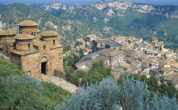 Turismo, nasce un pool di imprese per l'innovazione in Calabria
