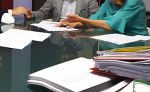  Sanità, Ddl per aumento stipendi manager: è polemica in Calabria