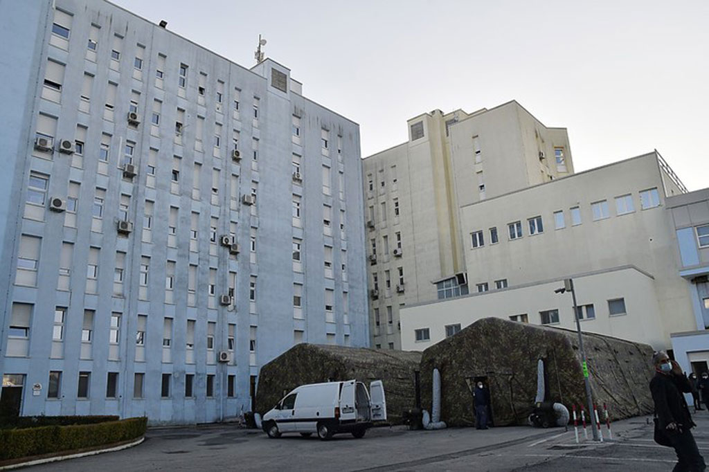 Gino Strada a Crotone incontra dg ospedale 