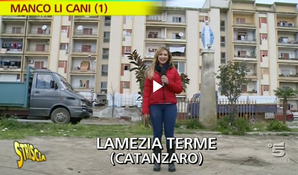 Lamezia, Striscia la Notizia nelle palazzine Aterp di "Ciampa di Cavallo"