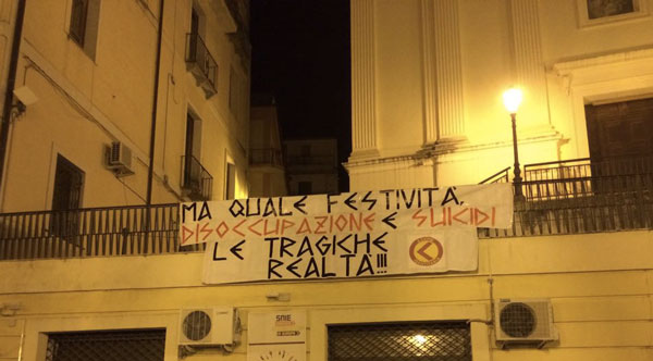 Lamezia, Primo maggio: striscione di Azione Identitaria su corso Numistrano