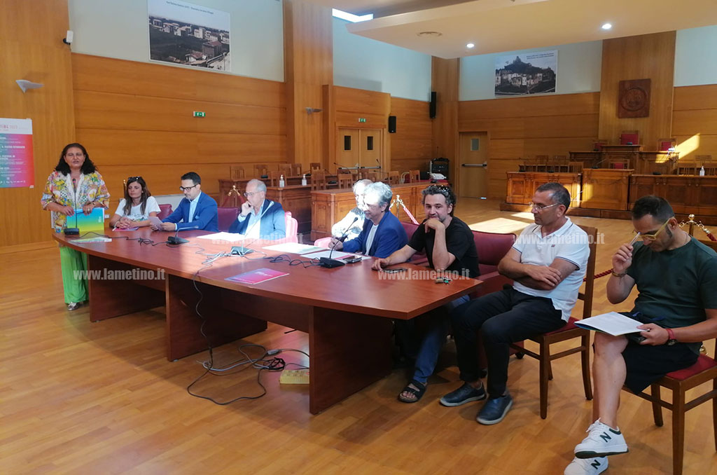Torna il “Lamezia Summertime”: cinema, teatro ed enogastronomia da luglio a settembre 14 giornate di eventi dedicate a Piero Bonaccurso