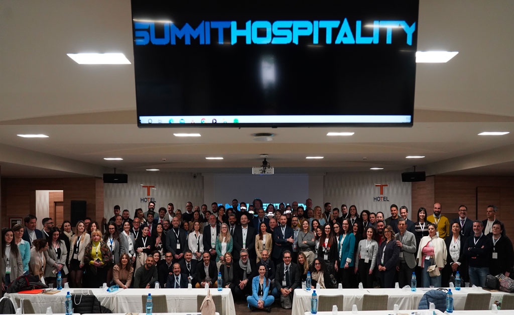 summit-hospitality_5230b.jpg
