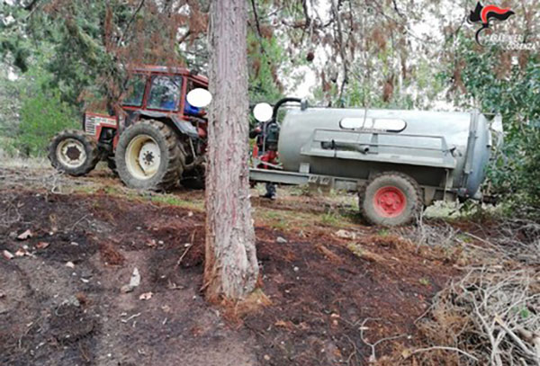 Versavano residui molitura olive in un terreno, 2 denunce nel cosentino 