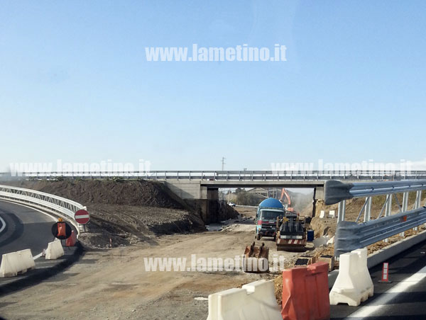 Lamezia: Rimandata apertura svincolo A3 direzione sud