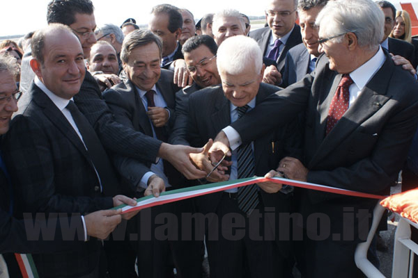 Lamezia, inaugurato nuovo terminal aeroporto. Investimenti per 90 milioni di euro