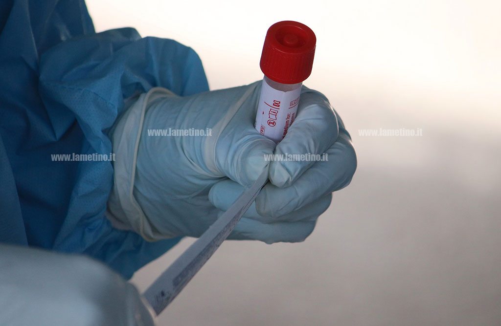 tampone-covid-lamezia-2021_13094_d998c_c7c0e_38a95_81713_02b8e_f7723_03b9d.jpg