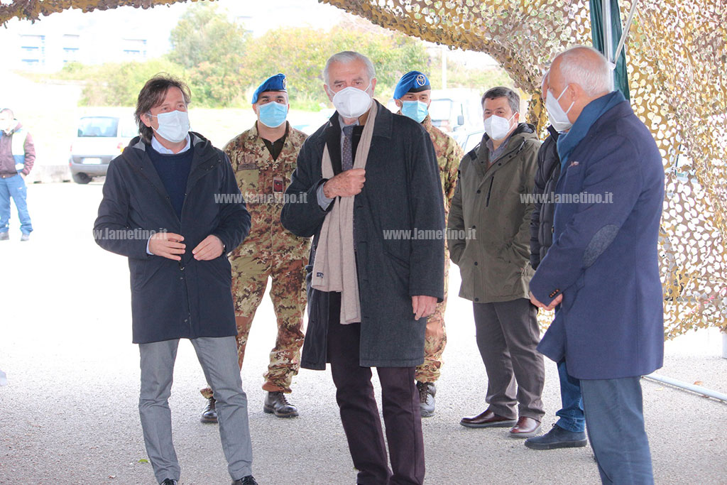 tamponi-esercito-lamezia-20213_bfe37.jpg