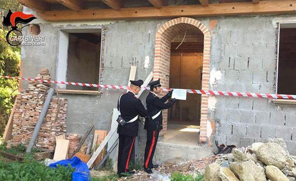 Abusivismo edilizio nel reggino, denunciate 12 persone 