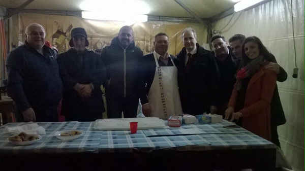 Lamezia: quinta edizione ‘aggiungi un posto a tavola’, donati salumi a famiglie bisognose