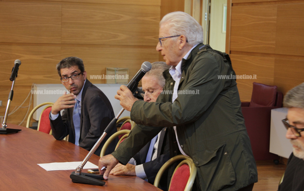 tavolo-lavori-1-2018.jpg