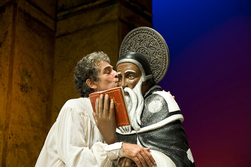 Lamezia, TeatrOltre: il 26 ultimo appuntamento con "Recital"