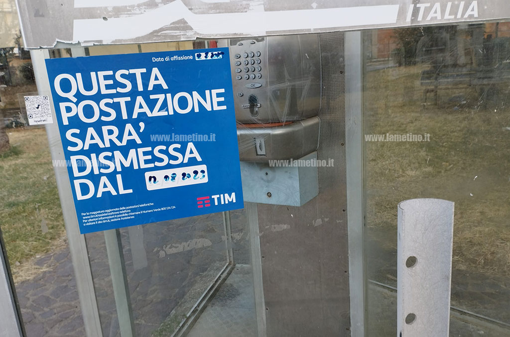 telefoni-pubblici-dismessi-lameziab69361137_e6677.jpg