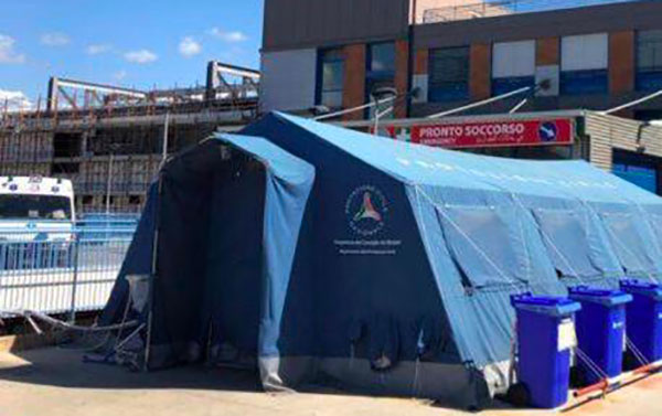 Covid, primari dell'Annunziata: “In ospedale è guerra. Attesa in pronto soccorso per troppo afflusso”
