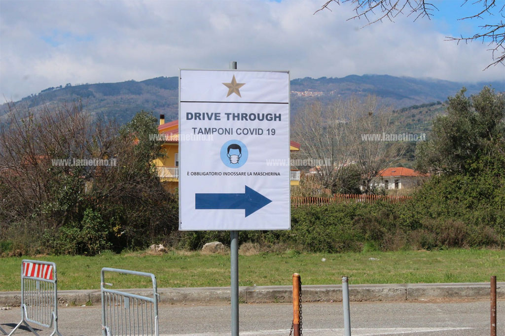 tenda-esercito-tamponi-lamezia.17.11_2cad6.jpg
