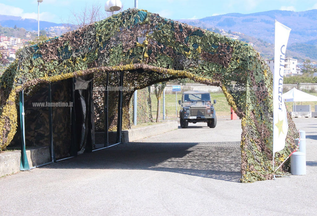tenda-esercito-tamponi-lamezia.17.57_76d88.jpg