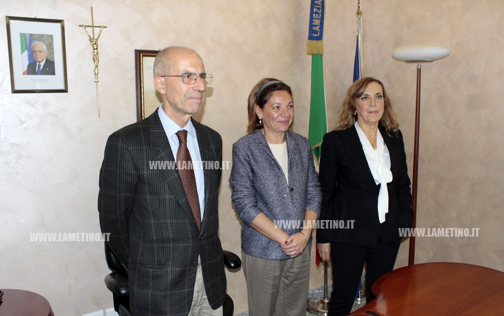 Lamezia, Cavaliere: "Cari commissari, così non va!"
