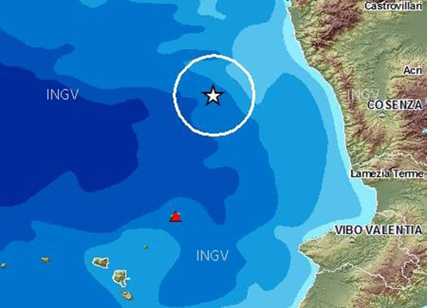 Calabria: scossa di terremoto al largo costa tirrenica e nello Stretto di Messina