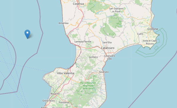 Terremoto di magnitudo 4.4 nel Tirreno Meridionale, disagi al traffico ferroviario