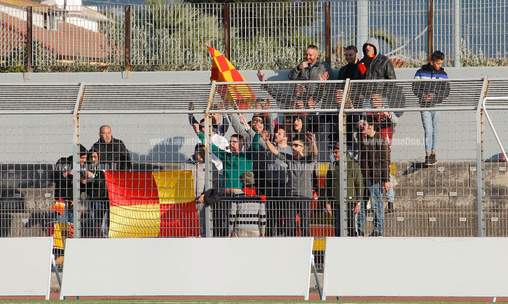 tifosi-sambiase-301215.jpg