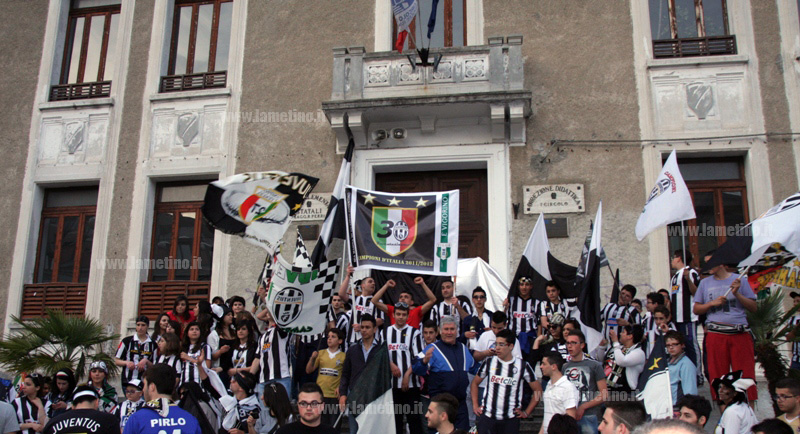 tifosi_juve_2012_okk