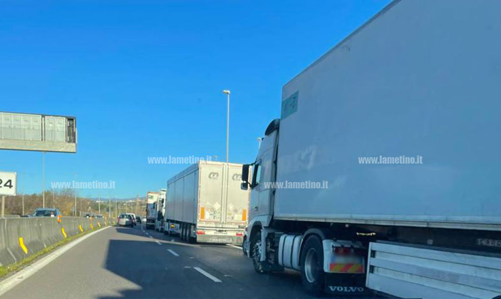 tir-lamezia9d323766b_f4a2c.jpg