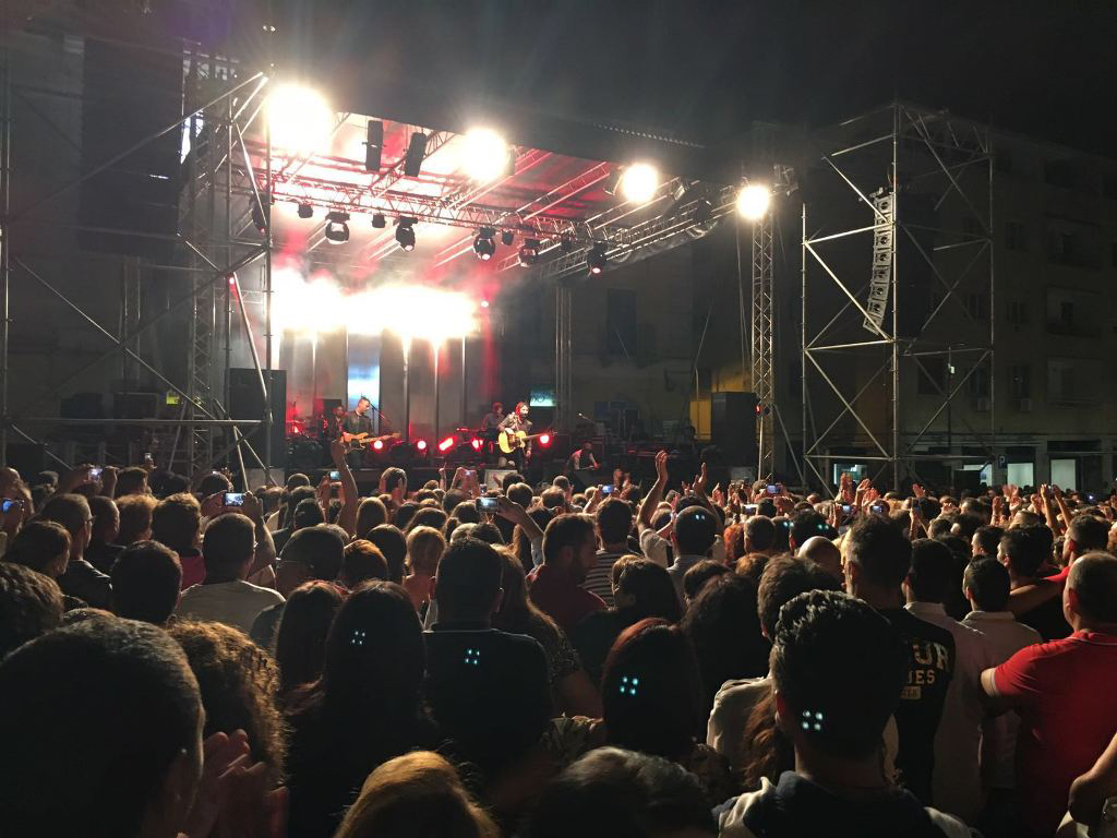 Notte Verde a Paola, in diecimila in piazza per i Tiromancino