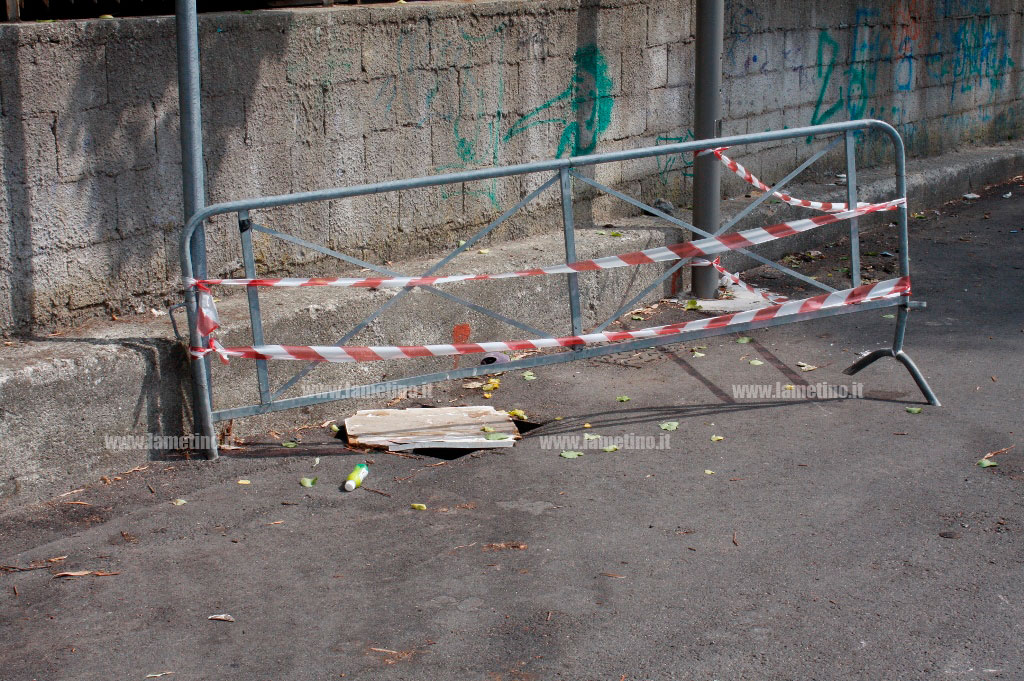 tombino-scoperto-area-mercatale-13-luglio-2015-bis.jpg
